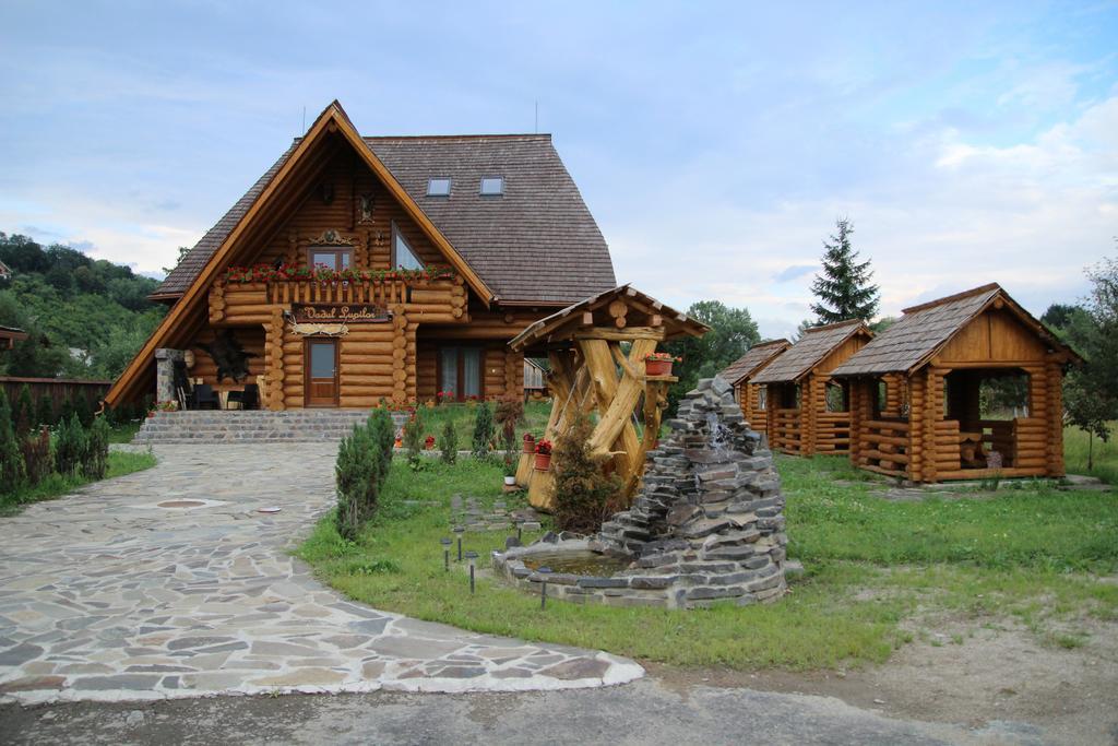 Vadul Lupilor Hotel มุยเซ ภายนอก รูปภาพ