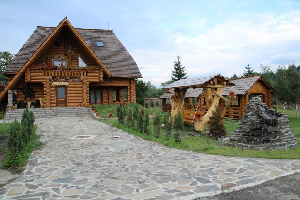 Vadul Lupilor Hotel มุยเซ ภายนอก รูปภาพ
